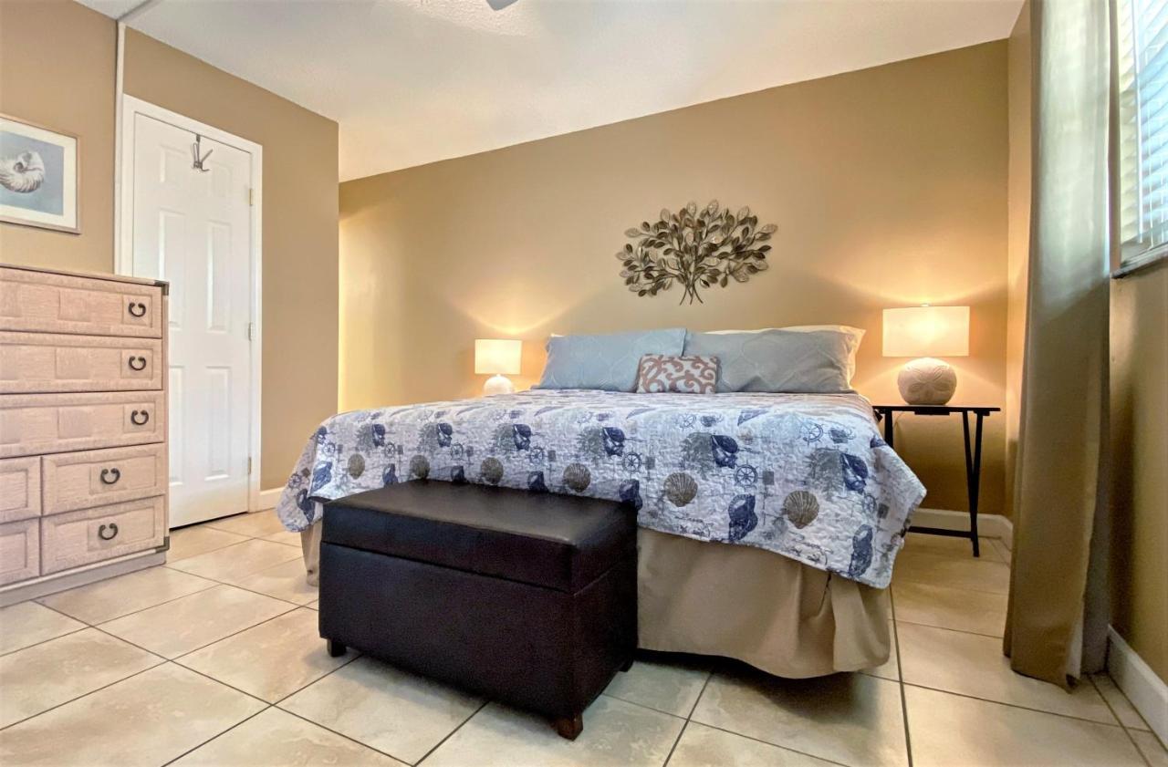 Holiday Villas III 510 Клиъруотър Бийч Екстериор снимка